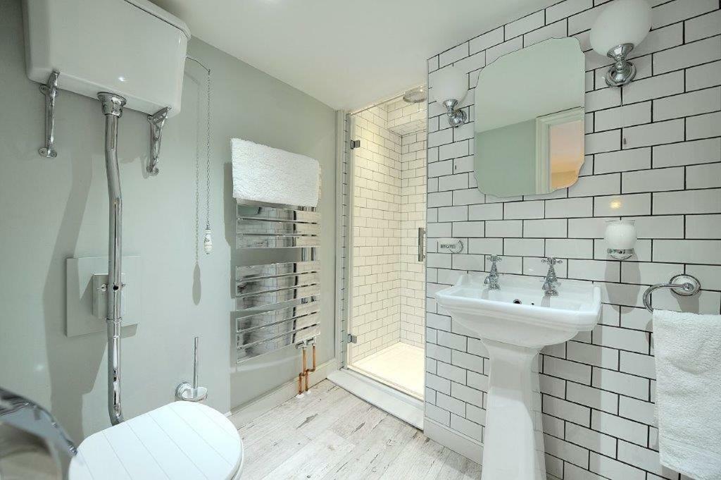 Little Monmouth 4 Bedroom Cottage, Old Town Lyme Regis, Dog Friendly And Parking Exterior foto
